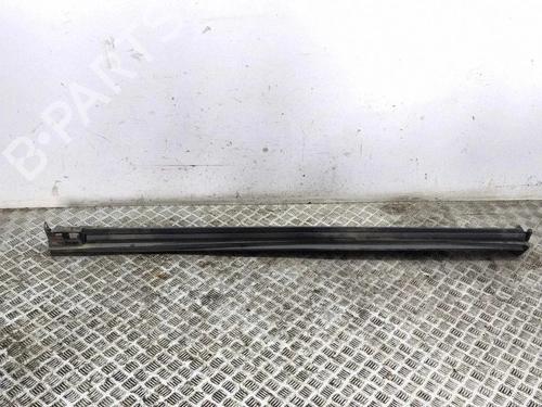 Used Left sideskirt Left sideskirt 38246859 38246859