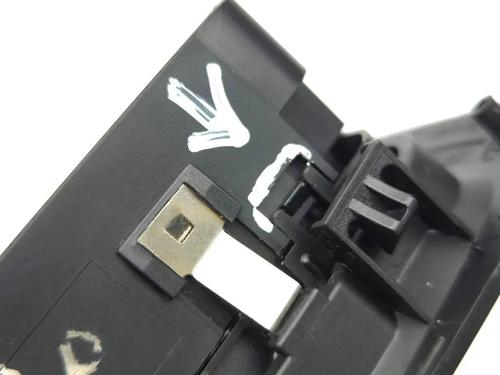 Left front window switch PORSCHE CAYENNE (92A) 3.0 S | BP33915678I27 - Image 4