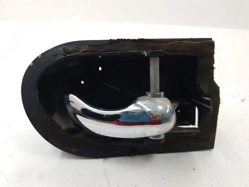 Used Front right interior door handle Front right interior door handle 36175102 36175102