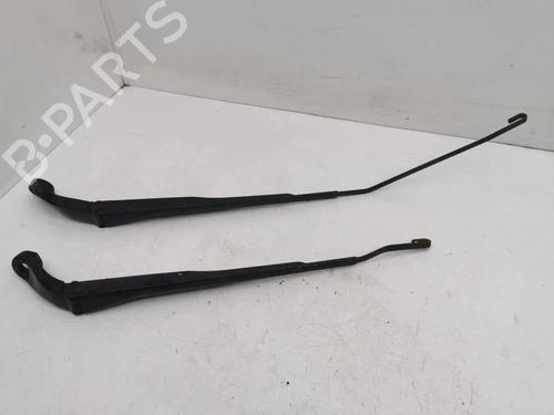 Used Front windshield wiper arm Front windshield wiper arm 38501464 38501464