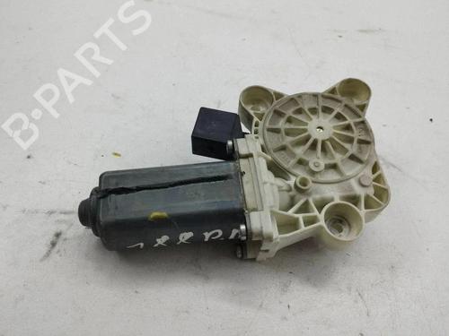 Used Right front window motor Right front window motor 38279249 38279249