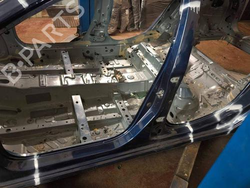 Used Left sideskirt RENAULT MEGANE IV Grandtour (K9A/M/N_) 1.2 TCe 130 (K9MR) (130 hp) 28880187