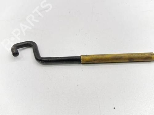 Support MERCEDES-BENZ B-CLASS Sports Tourer (W245) B 200 TURBO (245.234) | BP28852113C155 