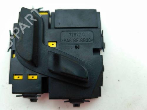Switch MERCEDES-BENZ E-CLASS (W212) E 350 BlueTEC (212.024) | BP29008259I30 