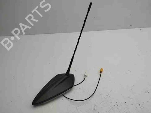 Used Antenna/Base CITROËN C4 III (BA_, BB_, BC_) ë-C4 (BCZKXC, BZCKSC) (136 hp) 28865141