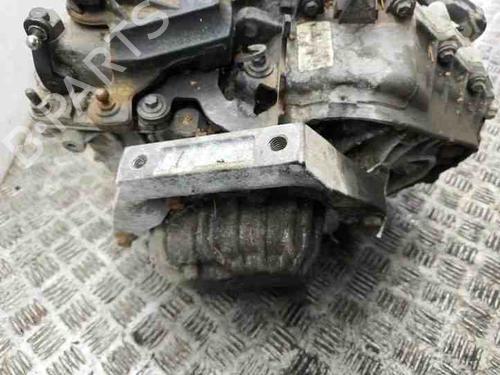 Gearbox VOLVO V70 II (285) D5 | BP28841295M3 