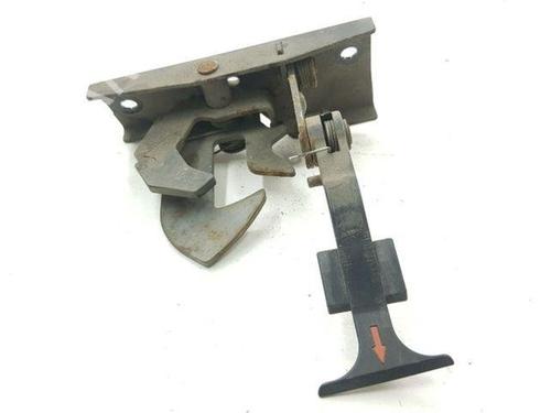 Hood lock MERCEDES-BENZ S-CLASS (W220, V220) S 320 CDI (220.026, 220.126) | BP28847541C133 