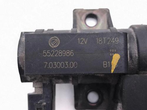 Electronic sensor MASERATI LEVANTE SUV (M161) 3.0 S Q4 | BP40282815M84  - Image 7