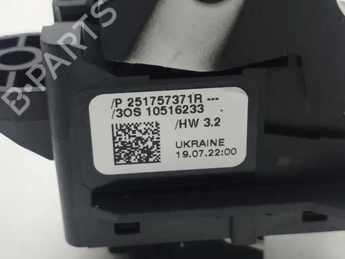 Switch RENAULT MEGANE I (BA0/1_) 1.4 e (BA0E, BA0V) | BP28861598I30 