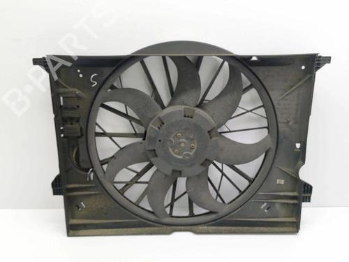 Used Radiator fan MERCEDES-BENZ CLS (C219) CLS 320 CDI (211 hp) 28875669