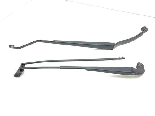 Used Front windshield wiper arm MASERATI QUATTROPORTE V 4.2 (400 hp) 28881659