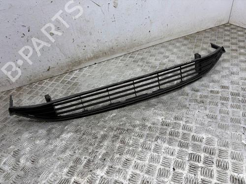 Grill Grill TOYOTA PRIUS (_W5_) 1.8 Hybrid (ZVW50_, ZVW51_) (98 hp) 33670519 33670519