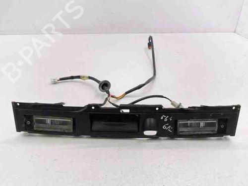 Używane Lampa oświetlenia tablicy rejestracyjnej HYUNDAI TUCSON (TL, TLE) 1.7 CRDi (116 hp) 28851639