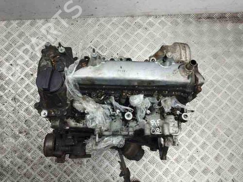 Moteur TOYOTA AURIS (_E18_) 1.4 D-4D (NDE180_, NDE180R) (90 hp) 28850899