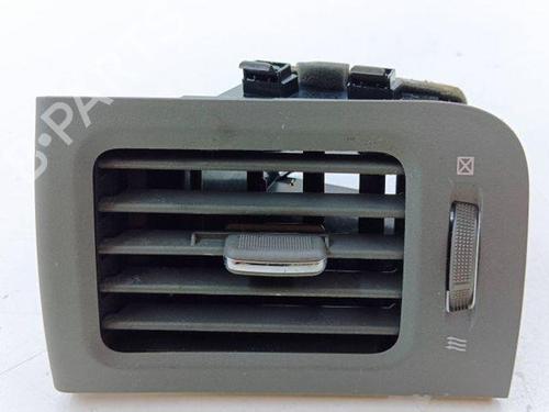 Used Air vent NISSAN X-TRAIL II (T31) 2.0 dCi 4x4 (150 hp) 28845185