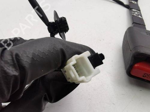 Seat buckle RENAULT KADJAR (HA_, HL_) 1.5 dCi 110 (HLA3) | BP28895525I32 