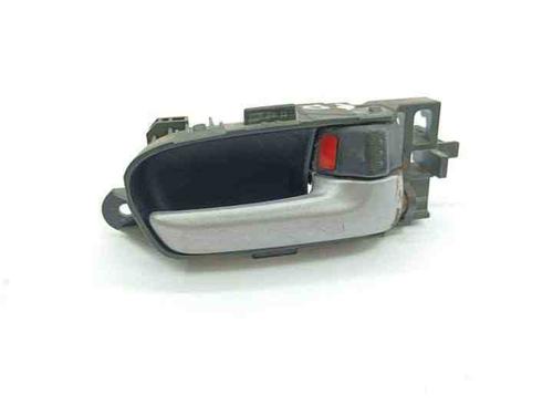 Used Rear right interior door handle SUZUKI GRAND VITARA II (JT, TE, TD) 1.9 DDiS All-wheel Drive (JT419, TD44, JB419WD, JB419XD,... (129 hp) 28842373
