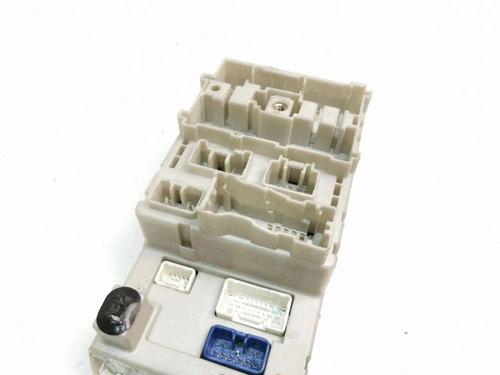 Fuse box TOYOTA RAV 4 II (_A2_) 2.0 D 4WD (CLA20_, CLA21_, CLA20R, CLA21R) | BP40207717E1 - Image 2
