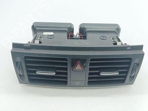 Air vent MERCEDES-BENZ C-CLASS (W204) C 200 CDI (204.007, 204.006) | BP28845536I21 