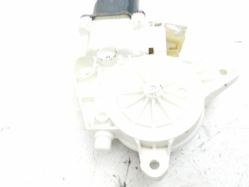 Left front window motor MERCEDES-BENZ M-CLASS (W164) ML 320 CDI 4-matic (164.122) | BP28900373E21 
