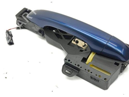 Used Rear left exterior door handle RENAULT MEGANE IV Grandtour (K9A/M/N_) 1.2 TCe 130 (K9MR) (130 hp) 28880125