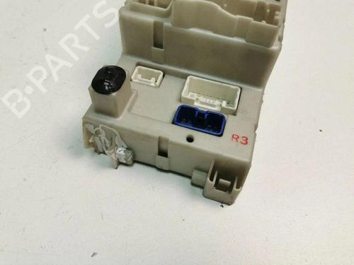 Fuse box TOYOTA RAV 4 II (_A2_) 2.0 D 4WD (CLA20_, CLA21_, CLA20R, CLA21R) | BP40207717E1 - Image 4
