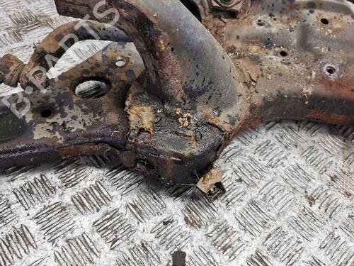 Subframe HYUNDAI i30 Coupe 1.6 CRDi | BP38248884M9 - Image 13
