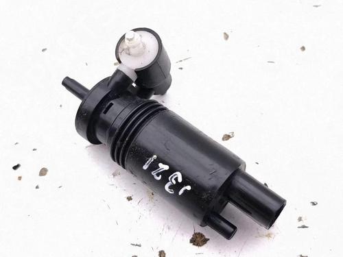 Used Washer pump Washer pump MERCEDES-BENZ A-CLASS (W177) A 200 (177.087) (163 hp) 39618389 39618389