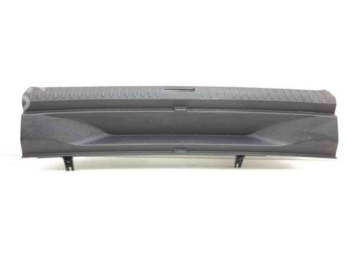Tailgate trim SEAT ARONA (KJ7, KJP) 1.0 TSI | BP28877452C151
