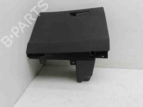 Glove box PEUGEOT 3008 II SUV (MC_, MR_, MJ_, M4_) 1.6 BlueHDi 120 | BP28863358C95
