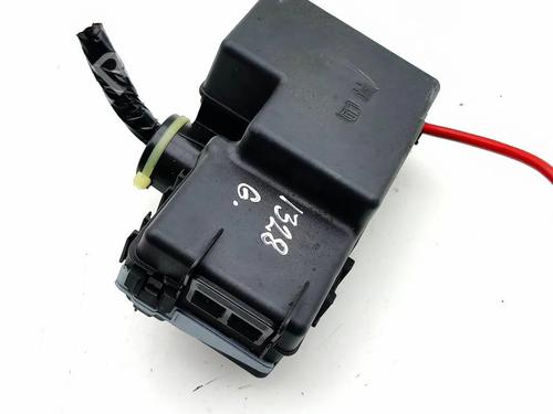 Used Fuse box Fuse box 33228418 33228418