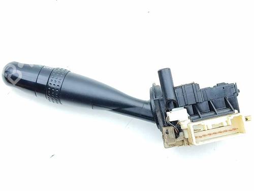 Steering column stalk TOYOTA RAV 4 II (_A2_) 2.4 4WD (ACA23, ACA22) | BP33899765I23 - Image 5