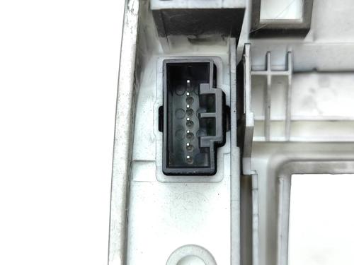 Switch LAND ROVER RANGE ROVER SPORT I (L320) 2.7 D 4x4 | BP28872484I30 