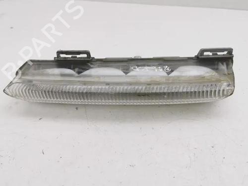 Used Right daytime light MERCEDES-BENZ B-CLASS Sports Tourer (W246, W242) B 200 CDI (246.201) (136 hp) 28864068