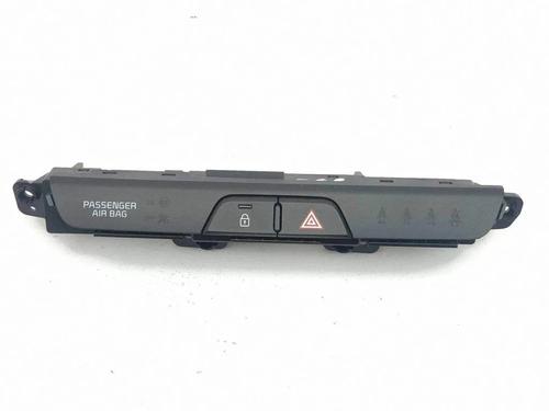Used Warning switch Warning switch KIA STONIC (YB) 1.0 T-GDi (120 hp) 40208402 40208402