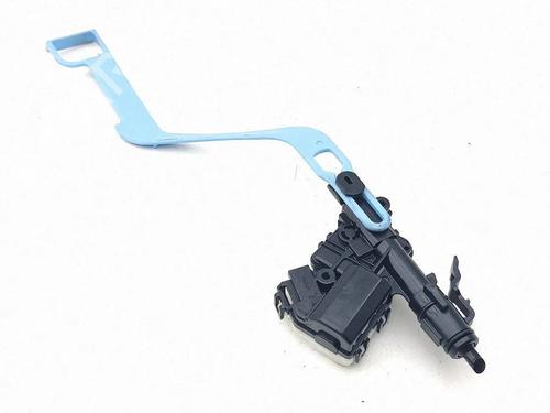 Used Fuel door actuator Fuel door actuator LEXUS RX (_L2_) 450h AWD (GYL25_, GYL25, GYL26) (262 hp) 40194196 40194196