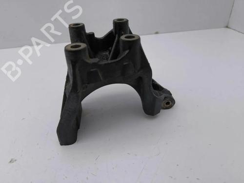 Used Engine mount Engine mount 36207958 36207958