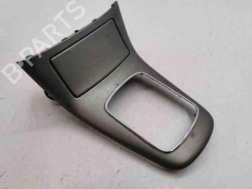 Cendrier TOYOTA AVENSIS (_T25_) 2.2 D-CAT (ADT251_, ADT251R) (177 hp) 28849250