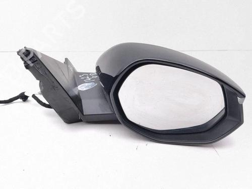 Used Right mirror Right mirror 37481644 37481644