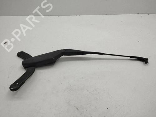 Used Front windshield wiper arm Front windshield wiper arm MERCEDES-BENZ E-CLASS (W211) E 200 CDI (211.007) (136 hp) 40232656 40232656