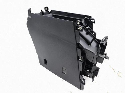 Used Middle console Middle console PEUGEOT 5008 III (KA_, KB_, KC_) e-210 (213 hp) 39939711 39939711