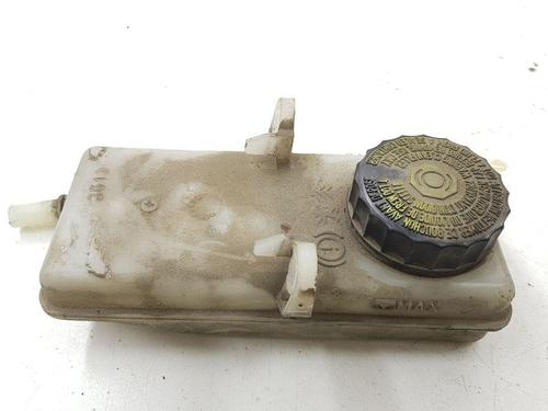 Used Brake fluid reservoir PEUGEOT 307 SW (3H) 2.0 HDI 90 (90 hp) 28889217