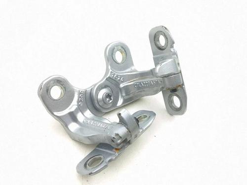 Used Hinge/Door check strap Hinge/Door check strap LAND ROVER RANGE ROVER VELAR (L560) 2.0 D200 MHEV 4x4 (204 hp) 40232588 40232588