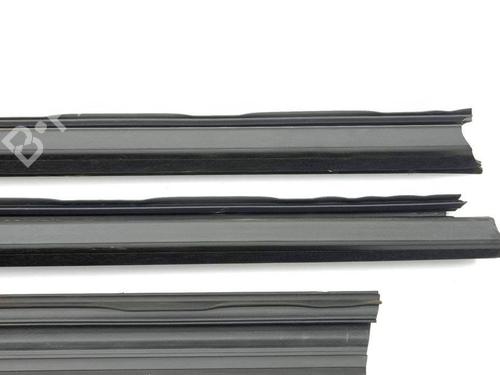 Rubber door seal PEUGEOT 2008 II (UD_, US_, UY_, UJ_, UR_, UC_) 1.2 PureTech 130 (USHNS, URHNS) | BP28879336C142 