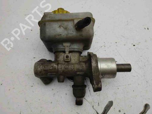 Used Brake master cylinder VW GOLF VII (5G1, BQ1, BE1, BE2) 1.6 TDI (115 hp) 28900587