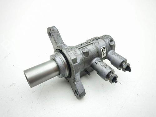 Used Brake master cylinder JAGUAR XE (X760) 2.0 D (163 hp) 28907658
