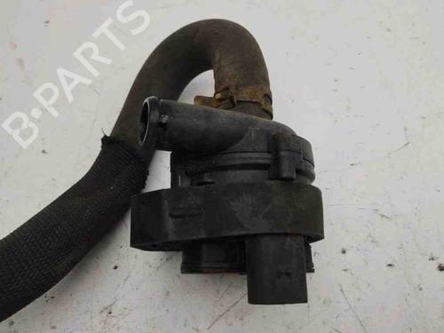 Used Auxiliary water pump MERCEDES-BENZ E-CLASS (W213) E 220 d (213.004) (194 hp) 28901666