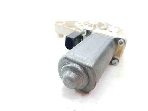 Left front window motor MERCEDES-BENZ B-CLASS Sports Tourer (W245) B 180 CDI (245.207) | BP28888230E21 