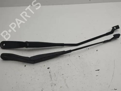 Used Front wipers mechanism VOLVO XC60 II (246) D4 (190 hp) 28862384