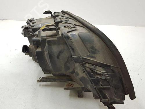 Left headlight BMW 3 (E46) 320 d | BP28903644C28 